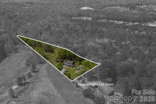 4703 N Nc 16 Business Highway, Denver, NC 28037