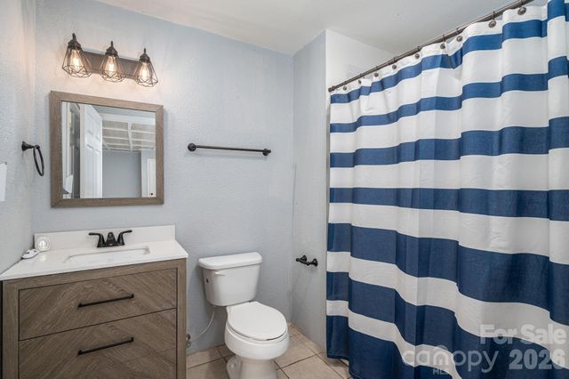 4703 N Nc 16 Business Highway, Denver, NC 28037