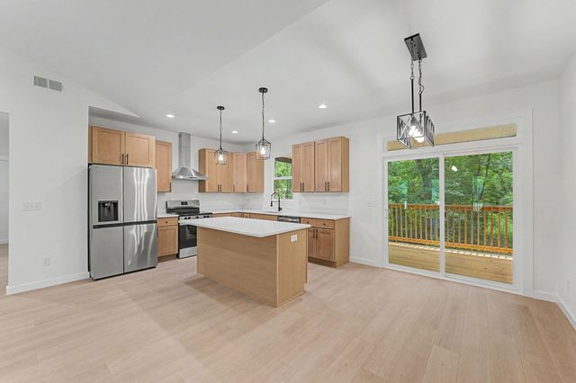 3388 E Croft Circle, Spartanburg, SC 29302
