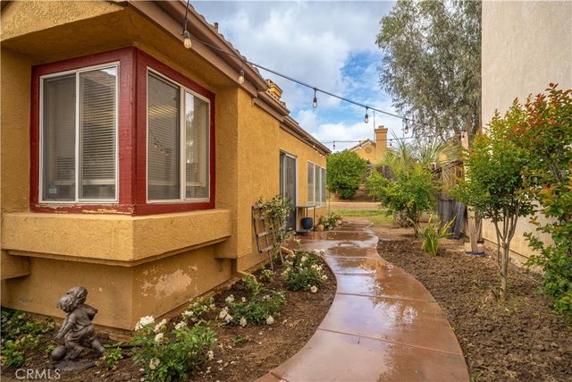 41183 Primula, Murrieta, CA 92562