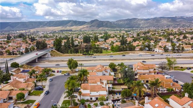 41183 Primula, Murrieta, CA 92562