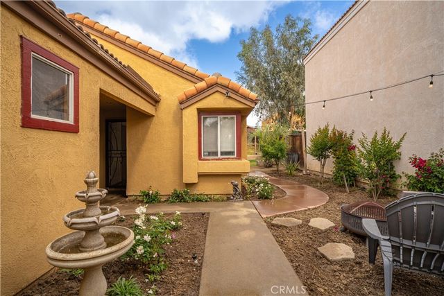 41183 Primula, Murrieta, CA 92562