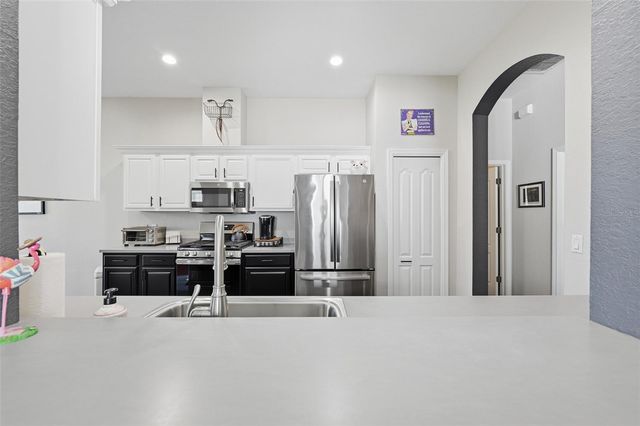 441 NOBLE FAIRE DRIVE, Sun City Center, FL 33573
