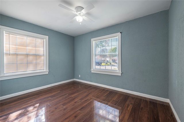 715 Center Street, Pasadena, TX 77506