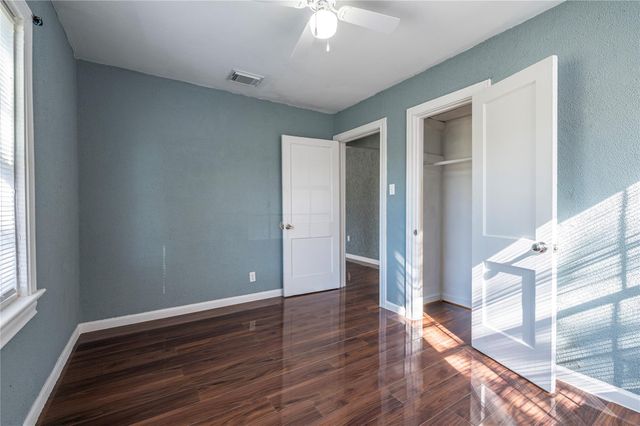 715 Center Street, Pasadena, TX 77506