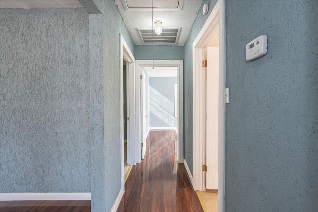 715 Center Street, Pasadena, TX 77506