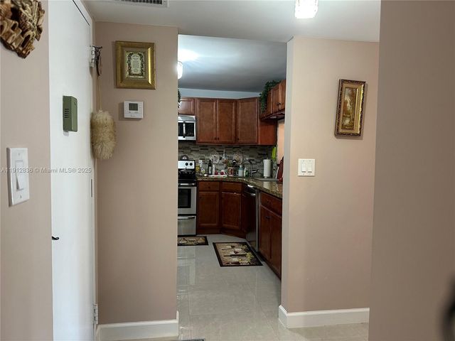 1865 S Ocean Dr 6H, Hallandale Beach, FL 33009