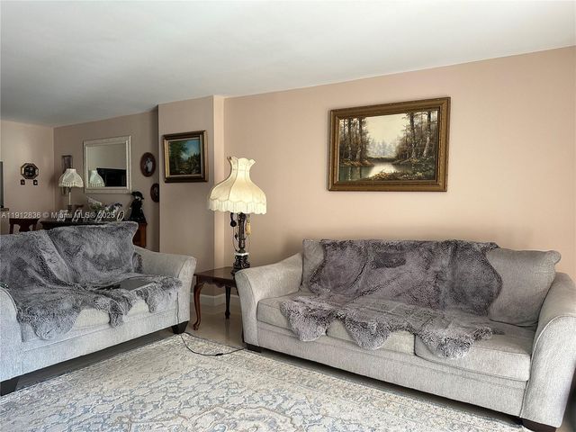 1865 S Ocean Dr 6H, Hallandale Beach, FL 33009