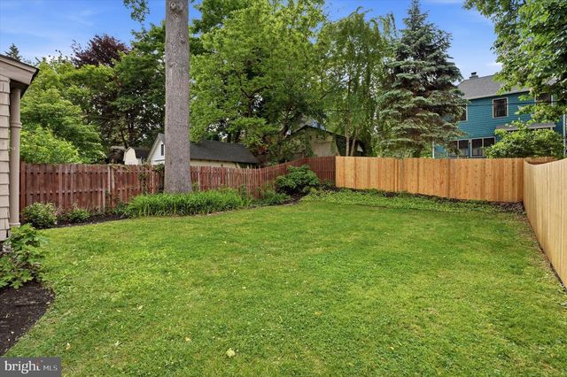 106 ELMWOOD AVE, Narberth, PA 19072