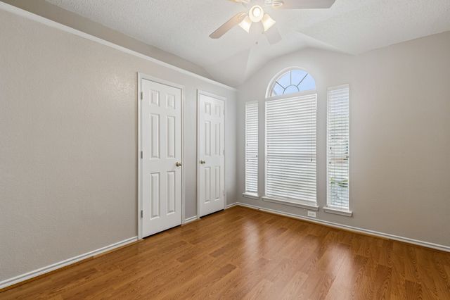 300 Thomas Drive, Murphy, TX 75094