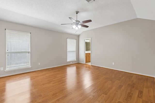 300 Thomas Drive, Murphy, TX 75094