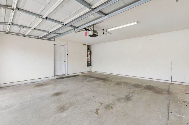 300 Thomas Drive, Murphy, TX 75094