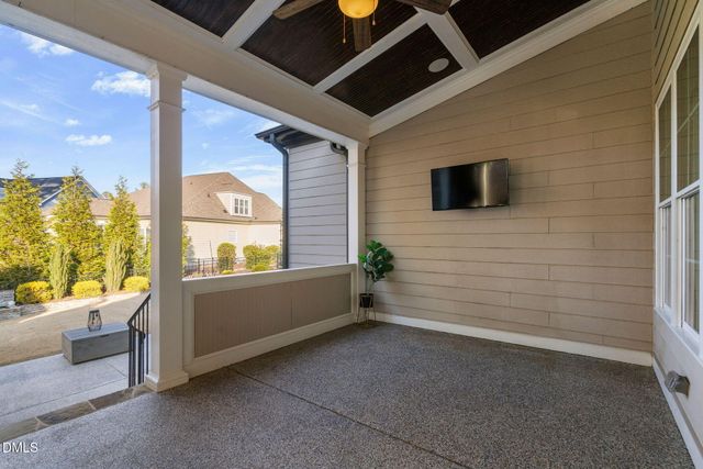 2414 Vetrina Way, Apex, NC 27502