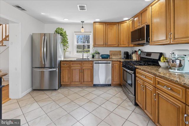 487 FEDERAL CITY RD, Pennington, NJ 08534