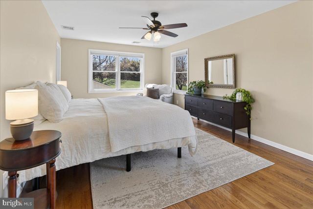 487 FEDERAL CITY RD, Pennington, NJ 08534