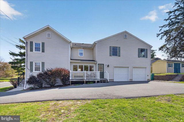 487 FEDERAL CITY RD, Pennington, NJ 08534