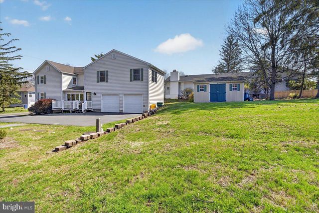 487 FEDERAL CITY RD, Pennington, NJ 08534