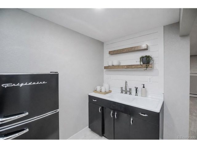 6024 S Steele St, Littleton, CO 80121