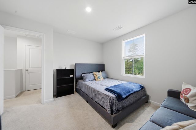 389 Saskatoon Drive, Hopkins, SC 29061