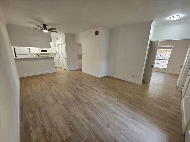 2626 Holly Hall Street 601, Houston, TX 77054