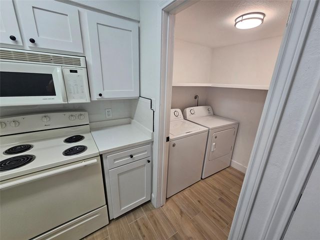 2626 Holly Hall Street 601, Houston, TX 77054