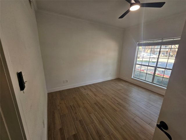 2626 Holly Hall Street 601, Houston, TX 77054