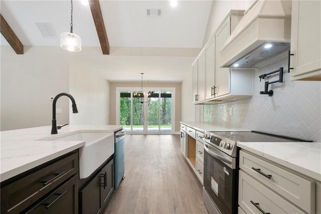 339 Roy Morgan Road, Carrollton, GA 30116