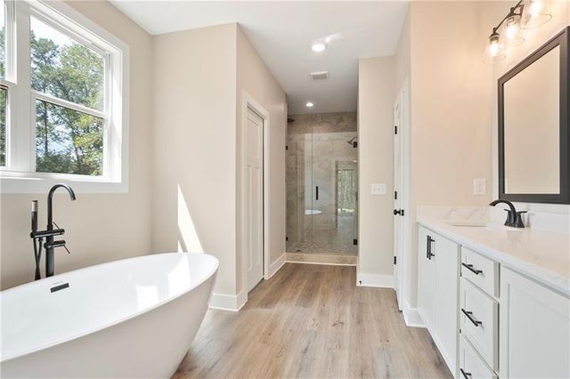 339 Roy Morgan Road, Carrollton, GA 30116