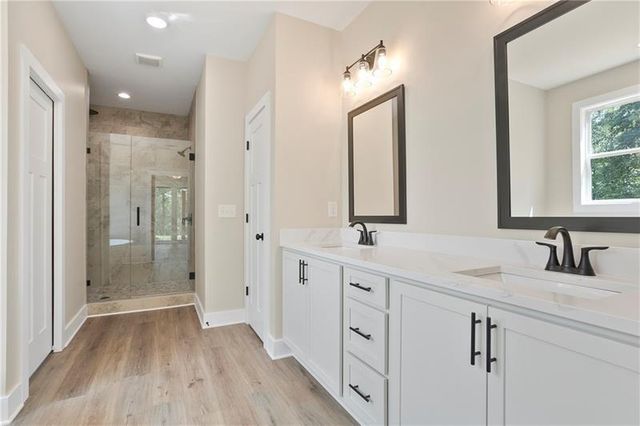 339 Roy Morgan Road, Carrollton, GA 30116