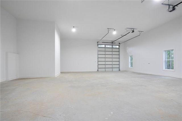 339 Roy Morgan Road, Carrollton, GA 30116