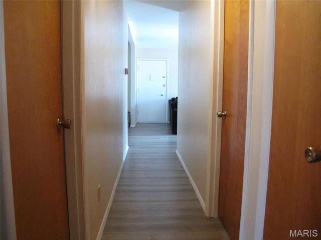 7609 Hazelcrest Drive G, Hazelwood, MO 63042