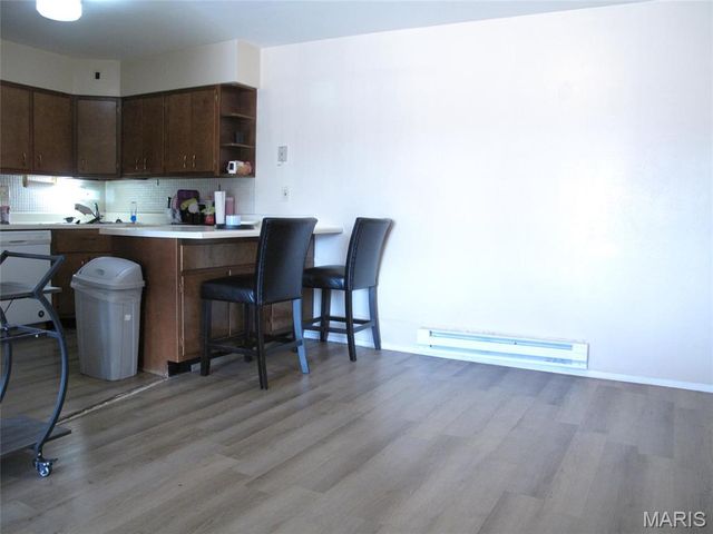 7609 Hazelcrest Drive G, Hazelwood, MO 63042