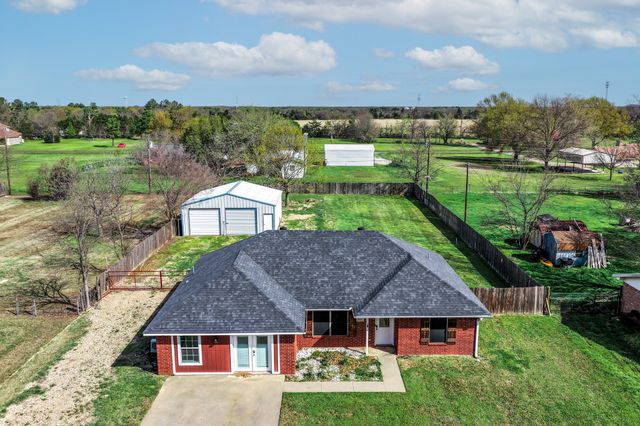 903 Amy Way, Bonham, TX 75418