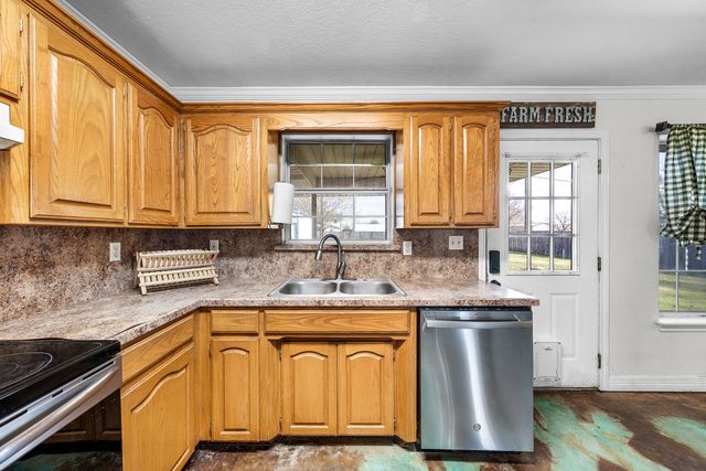 903 Amy Way, Bonham, TX 75418