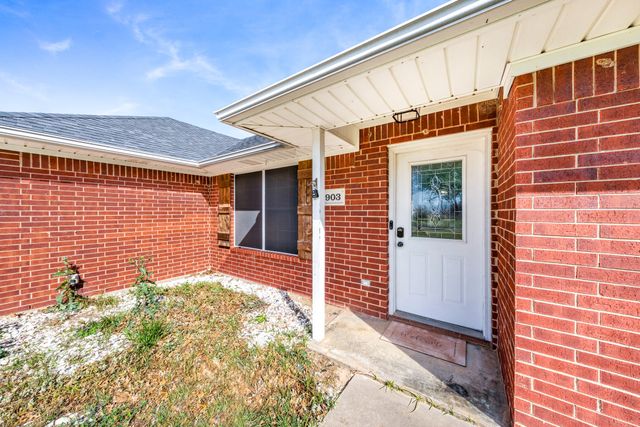 903 Amy Way, Bonham, TX 75418