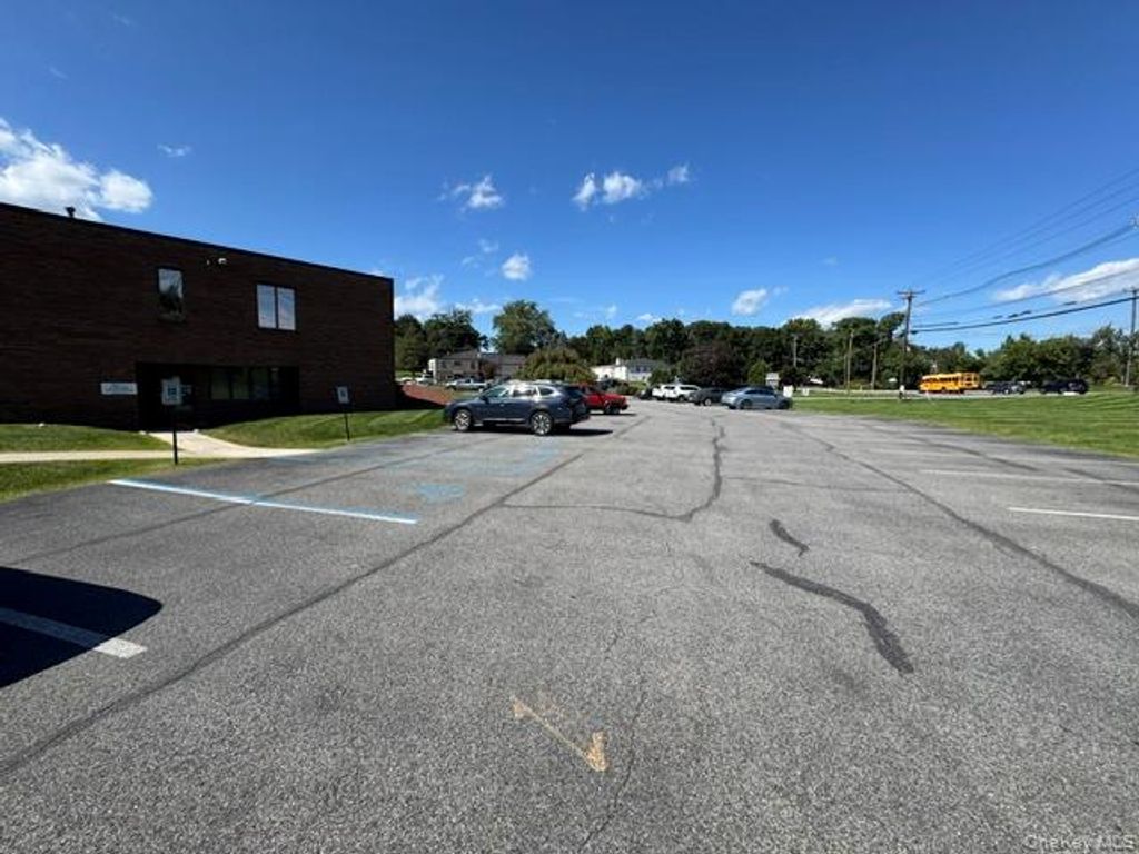 5 Hdsn Vly Prof Plaza Lower level, Newburgh, NY 12550 — photo 5