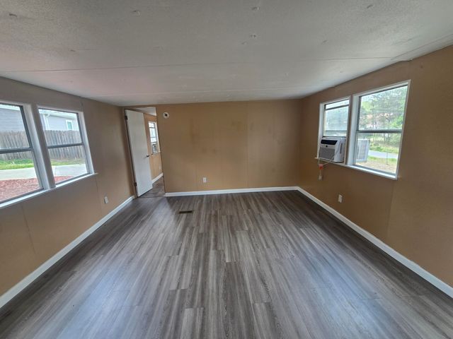 115 & 134 Independence Way, Dalton, GA 30720