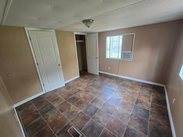 115 & 134 Independence Way, Dalton, GA 30720