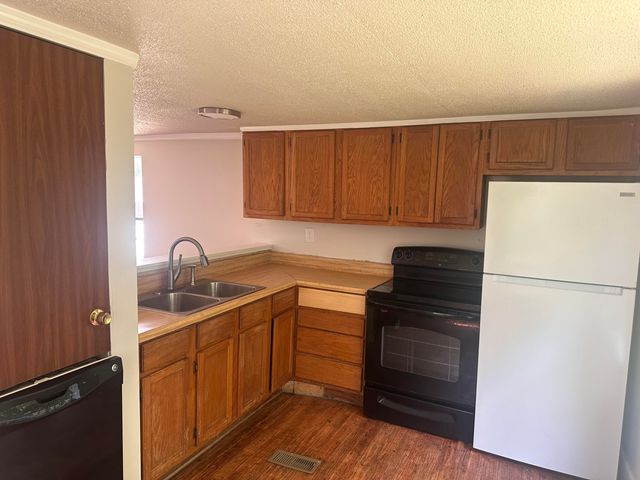 115 & 134 Independence Way, Dalton, GA 30720
