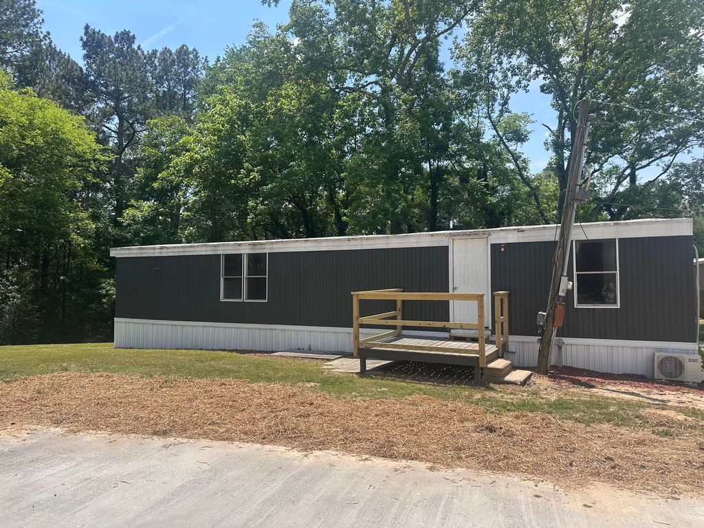 115 & 134 Independence Way, Dalton, GA 30720
