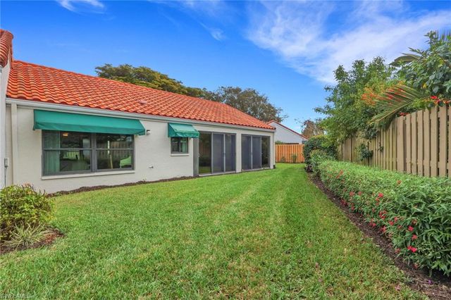 805 Reef Point CIR, Naples, FL 34108