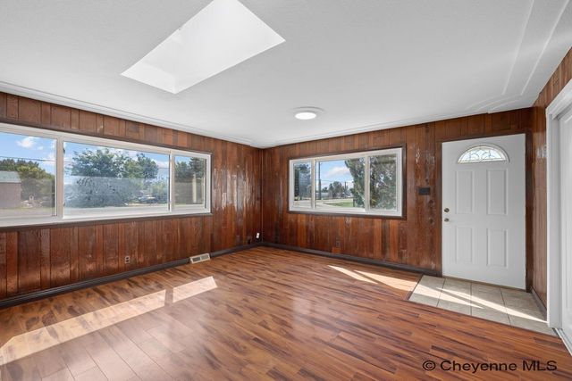 824 E PROSSER RD, Cheyenne, WY 82007