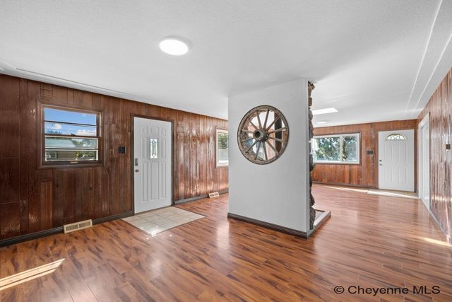 824 E PROSSER RD, Cheyenne, WY 82007