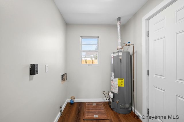 824 E PROSSER RD, Cheyenne, WY 82007