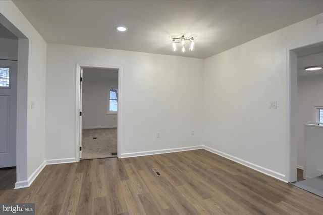 38 STANLEY DR, New Oxford, PA 17350