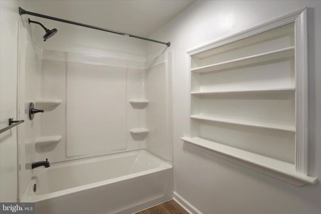 38 STANLEY DR, New Oxford, PA 17350