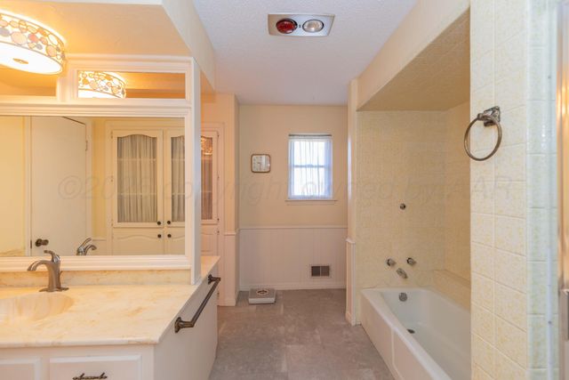 3510 FARWELL Drive, Amarillo, TX 79109