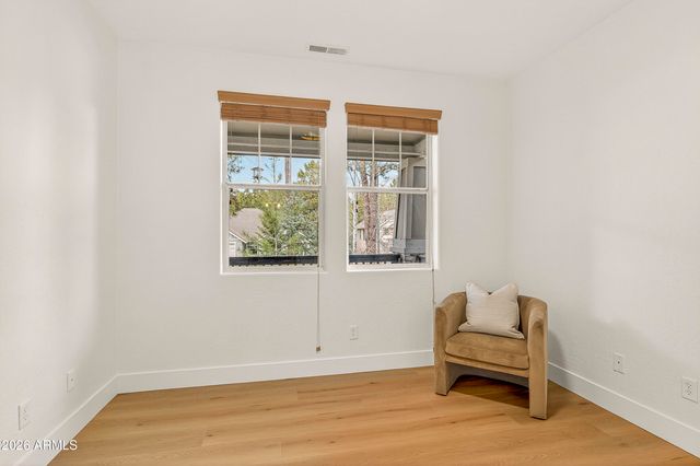 537 W CINNABAR Trail, Flagstaff, AZ 86005