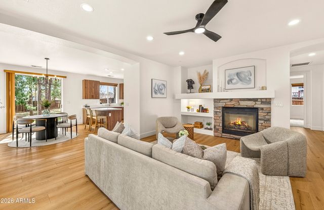 537 W CINNABAR Trail, Flagstaff, AZ 86005