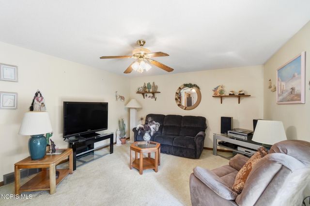 126 Luella Avenue, Oregon, OH 43616
